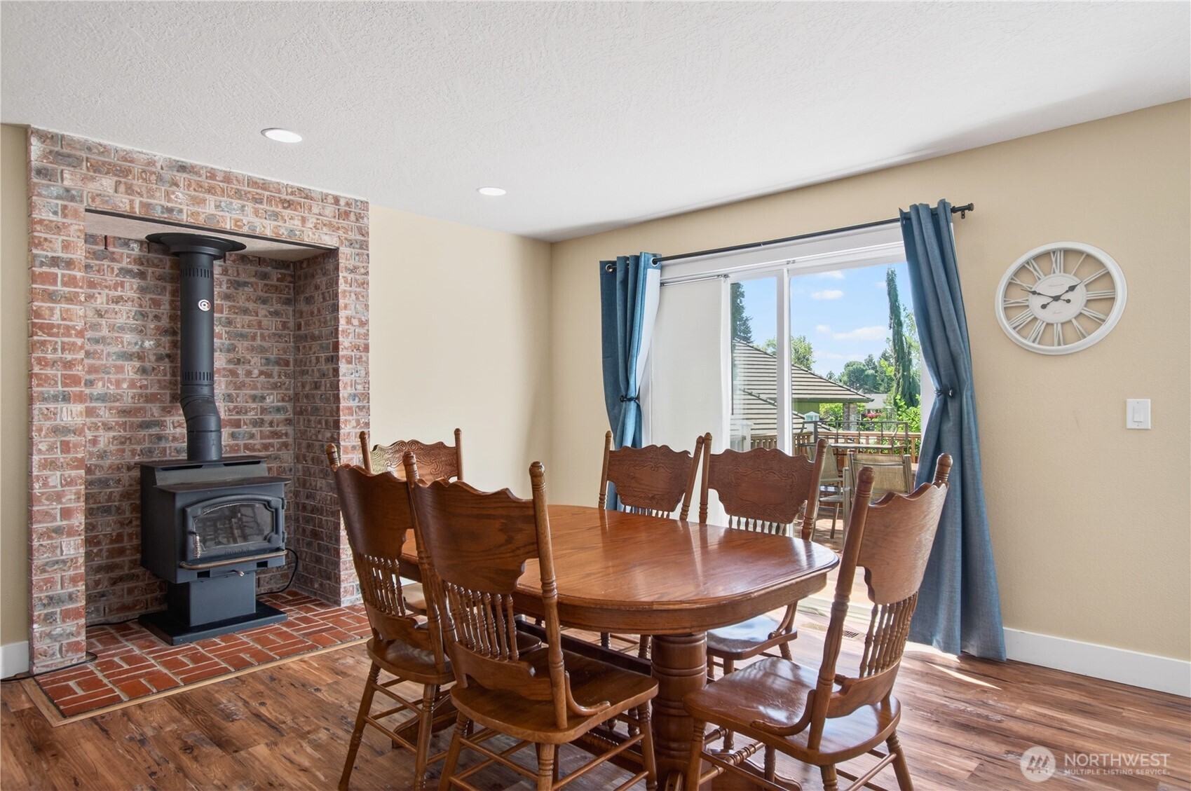 2523 Peters Drive , Longview, WA 98632