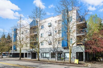 12345 Roosevelt Way NE #209, Seattle, WA 98125 - Photo 1