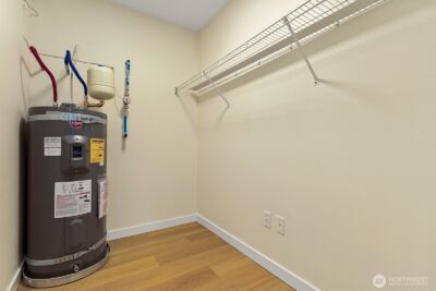 12345 Roosevelt Way NE #209, Seattle, WA 98125 - Photo 10
