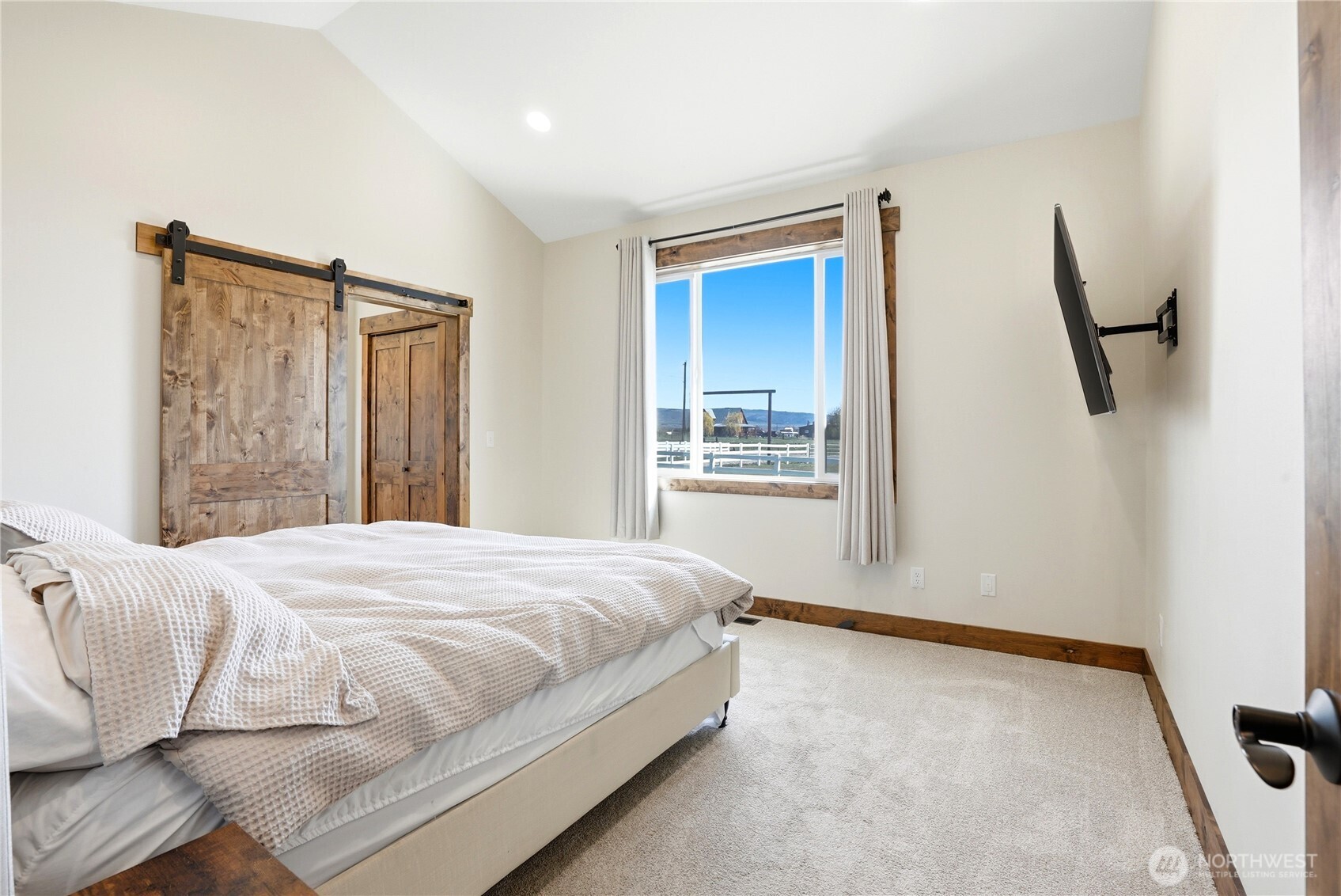 2081 Howard Road , Ellensburg, WA 98926