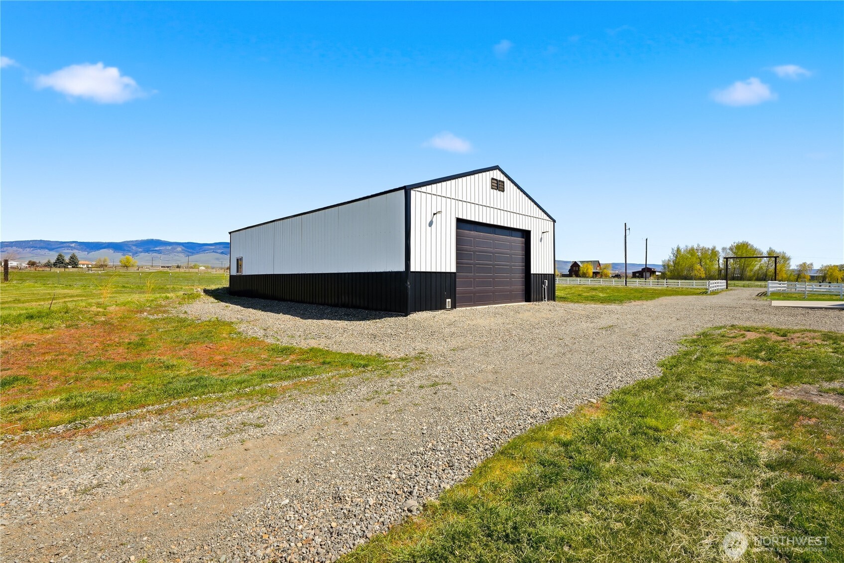 2081 Howard Road , Ellensburg, WA 98926