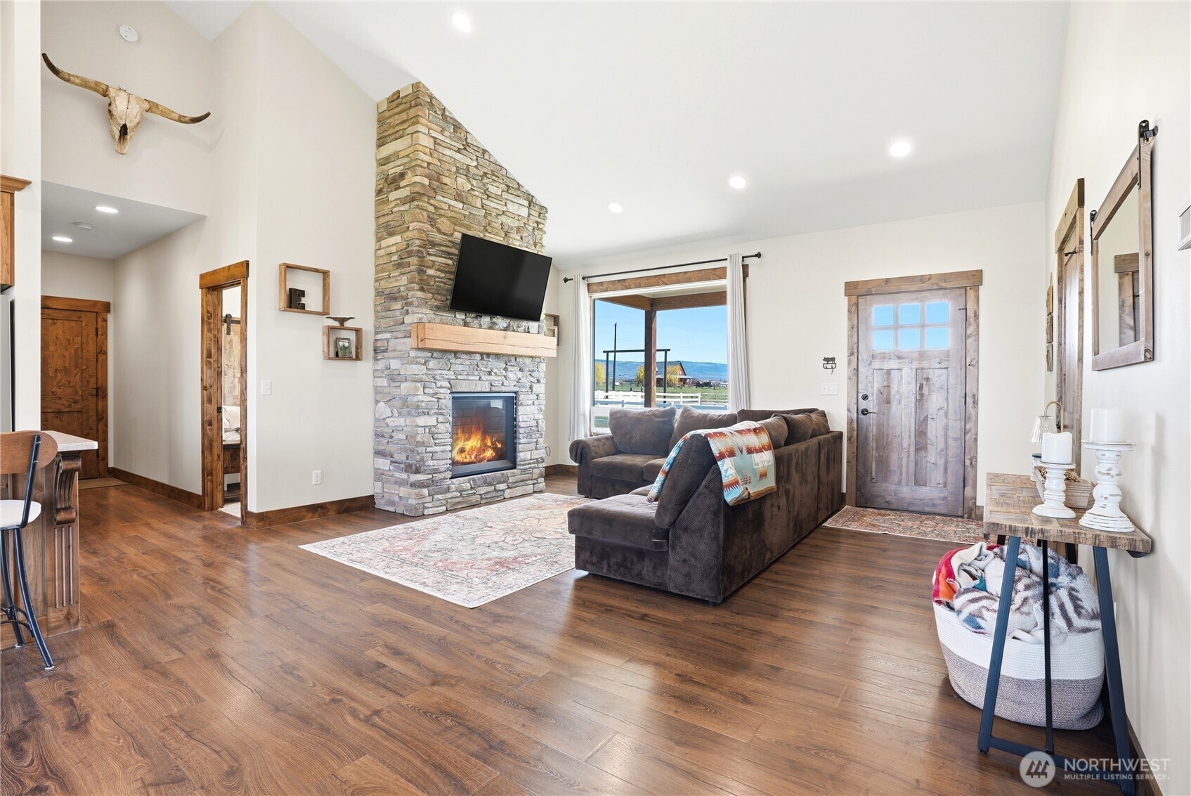 2081 Howard Road , Ellensburg, WA 98926