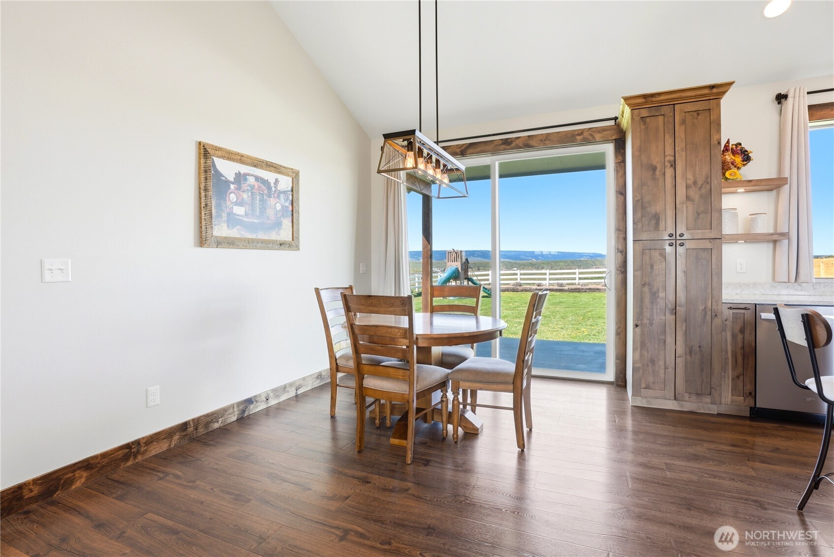 2081 Howard Road , Ellensburg, WA 98926