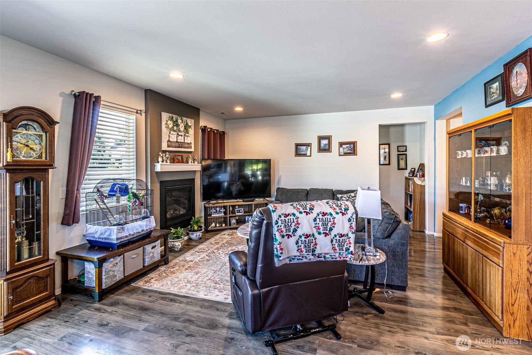 830 Maple Lane SW, Orting, WA 98360-8209