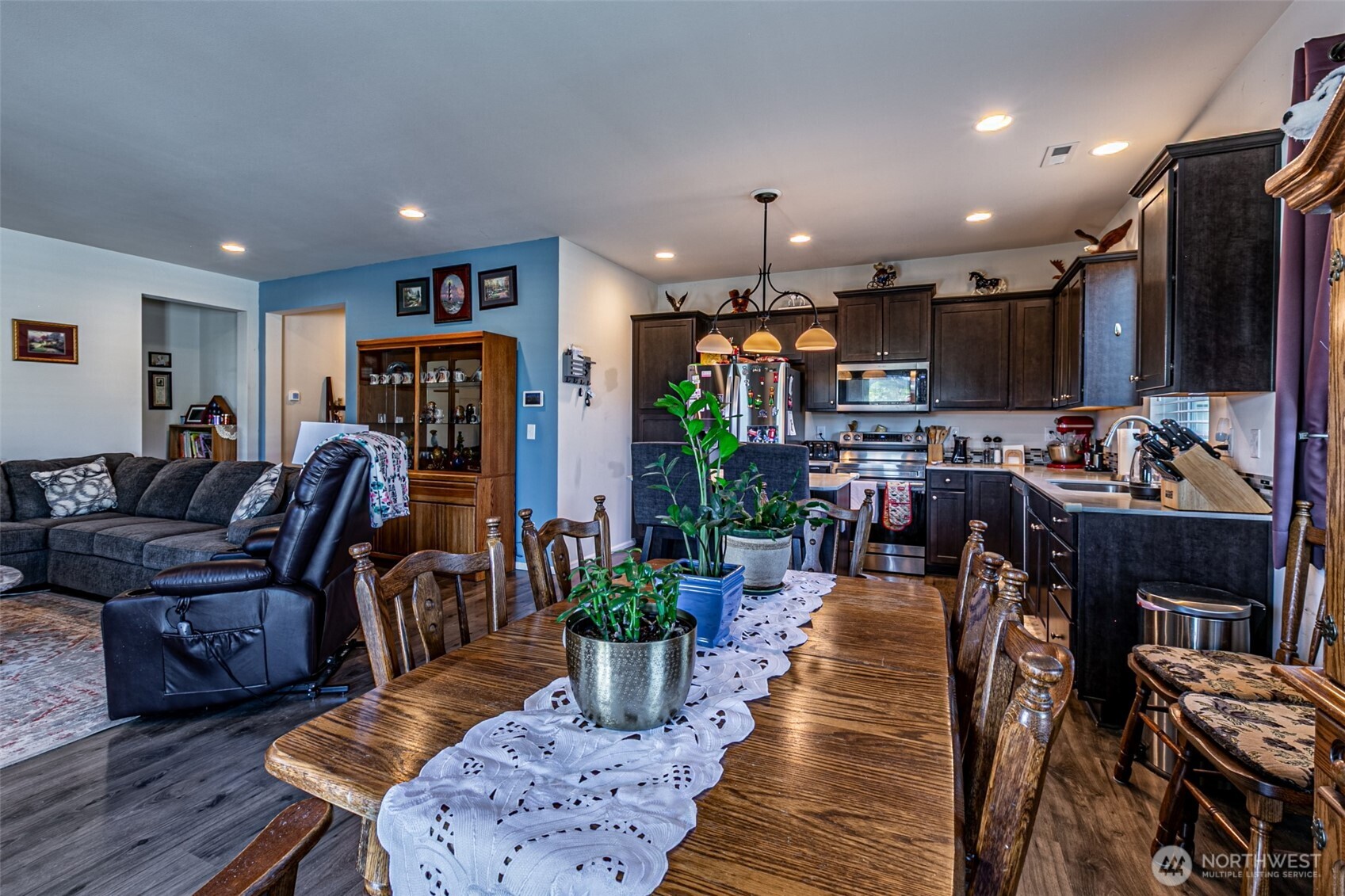 830 Maple Lane SW, Orting, WA 98360-8209