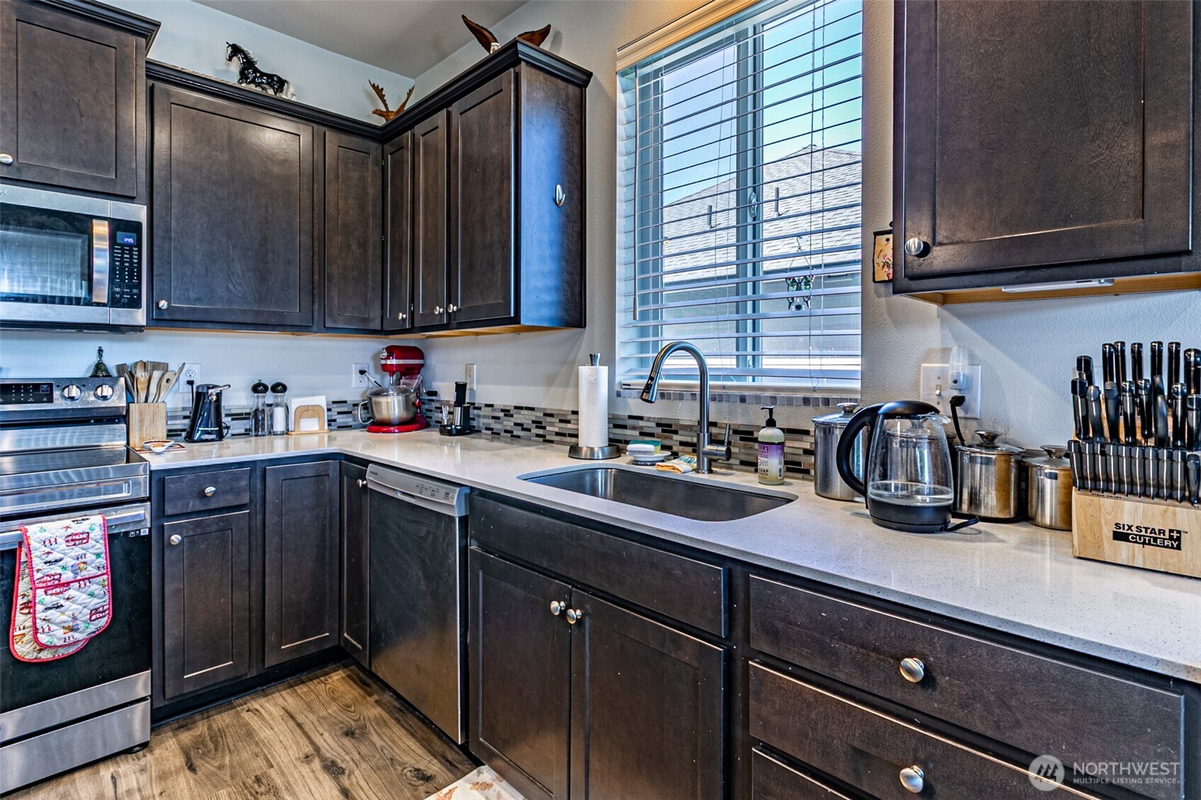 830 Maple Lane SW, Orting, WA 98360-8209