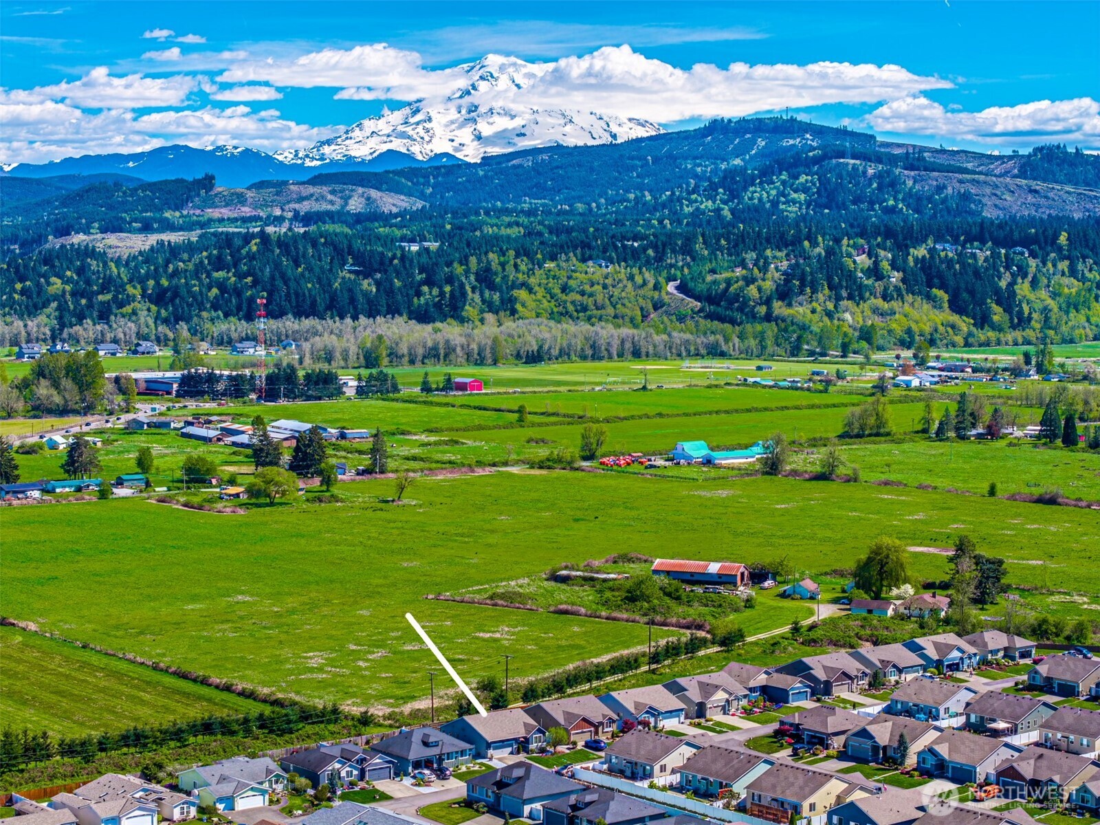 830 Maple Lane SW, Orting, WA 98360-8209