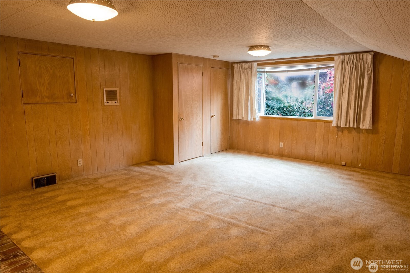 233 130th Avenue NE, Bellevue, WA 98005