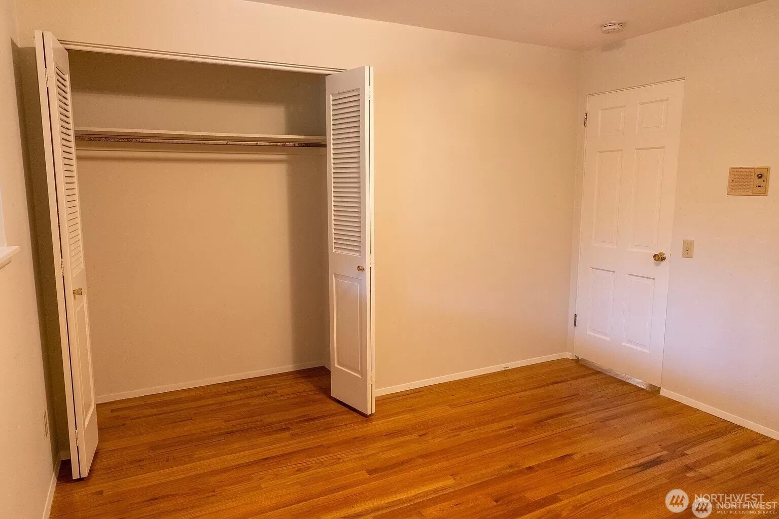 233 130th Avenue NE, Bellevue, WA 98005