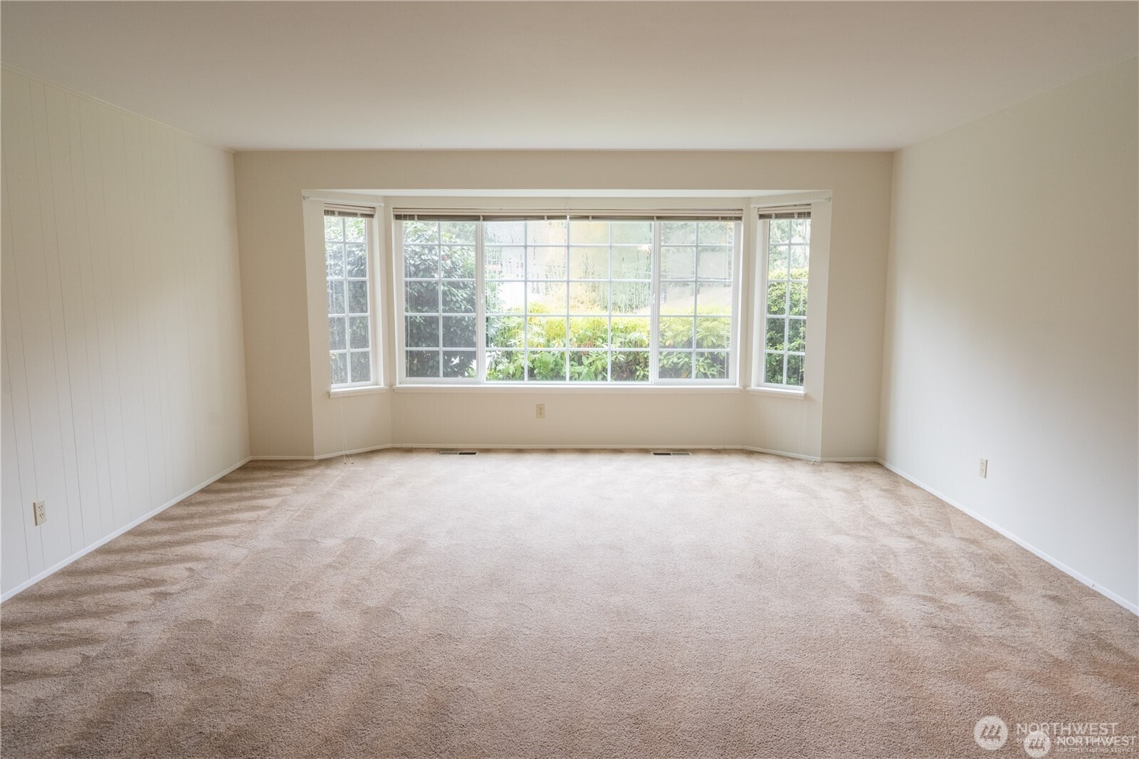 233 130th Avenue NE, Bellevue, WA 98005