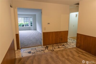 233 130th Avenue NE, Bellevue, WA 98005 - Photo 5