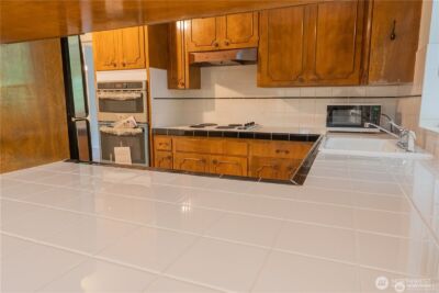 233 130th Avenue NE, Bellevue, WA 98005 - Photo 7