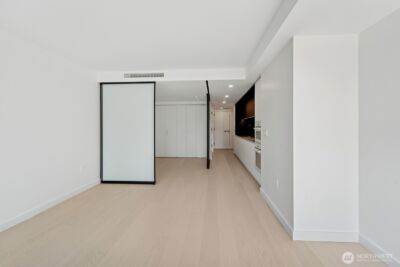 300 Virginia Street #1107, Seattle, WA 98121 - Photo 11