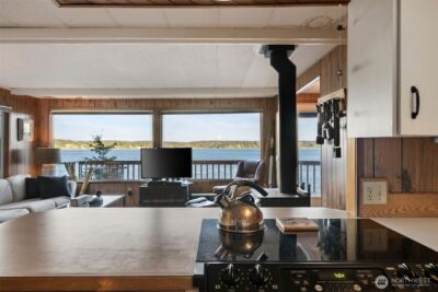 727 E Stretch Island Road S, Grapeview, WA 98546 - Photo 23