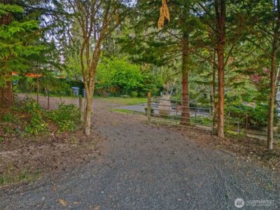 727 E Stretch Island Road S, Grapeview, WA 98546 - Photo 33