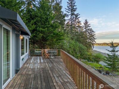 727 E Stretch Island Road S, Grapeview, WA 98546 - Photo 10