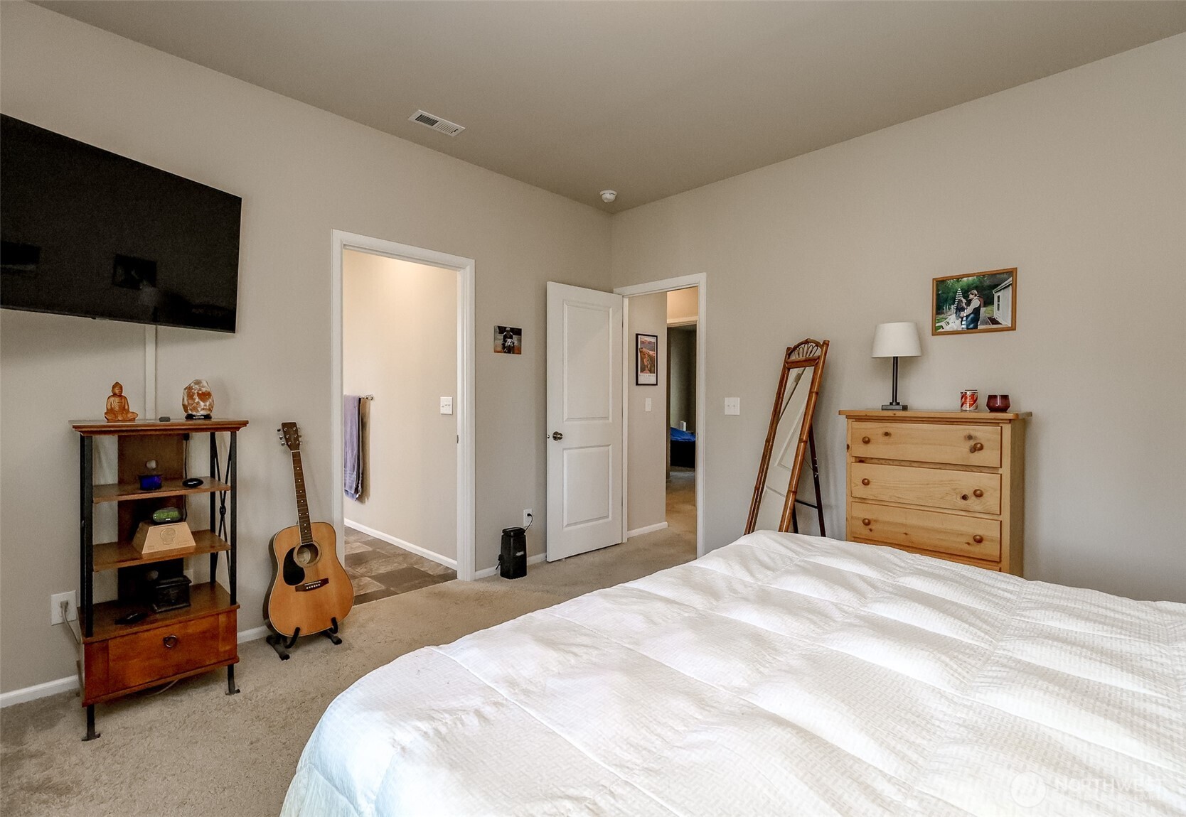 3947 Jett Lane NE, Lacey, WA 98516