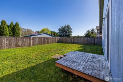 20402 5th Avenue Ct E, Spanaway, WA 98387-7825 - Photo 19