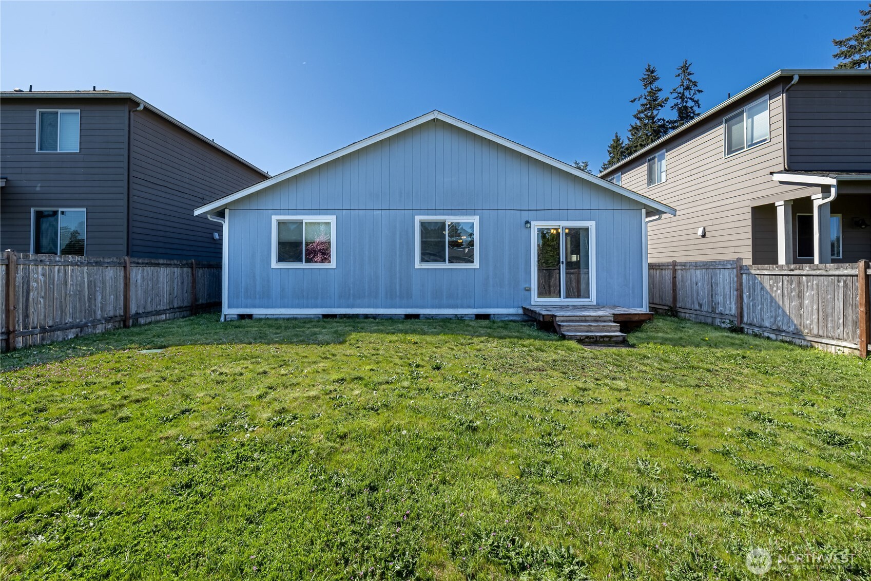 20402 5th Avenue Ct E, Spanaway, WA 98387-7825