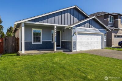 20402 5th Avenue Ct E, Spanaway, WA 98387-7825 - Photo 3