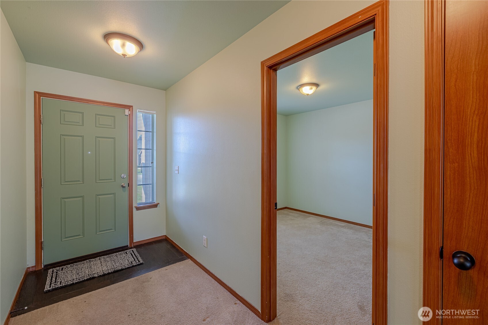 20402 5th Avenue Ct E, Spanaway, WA 98387-7825