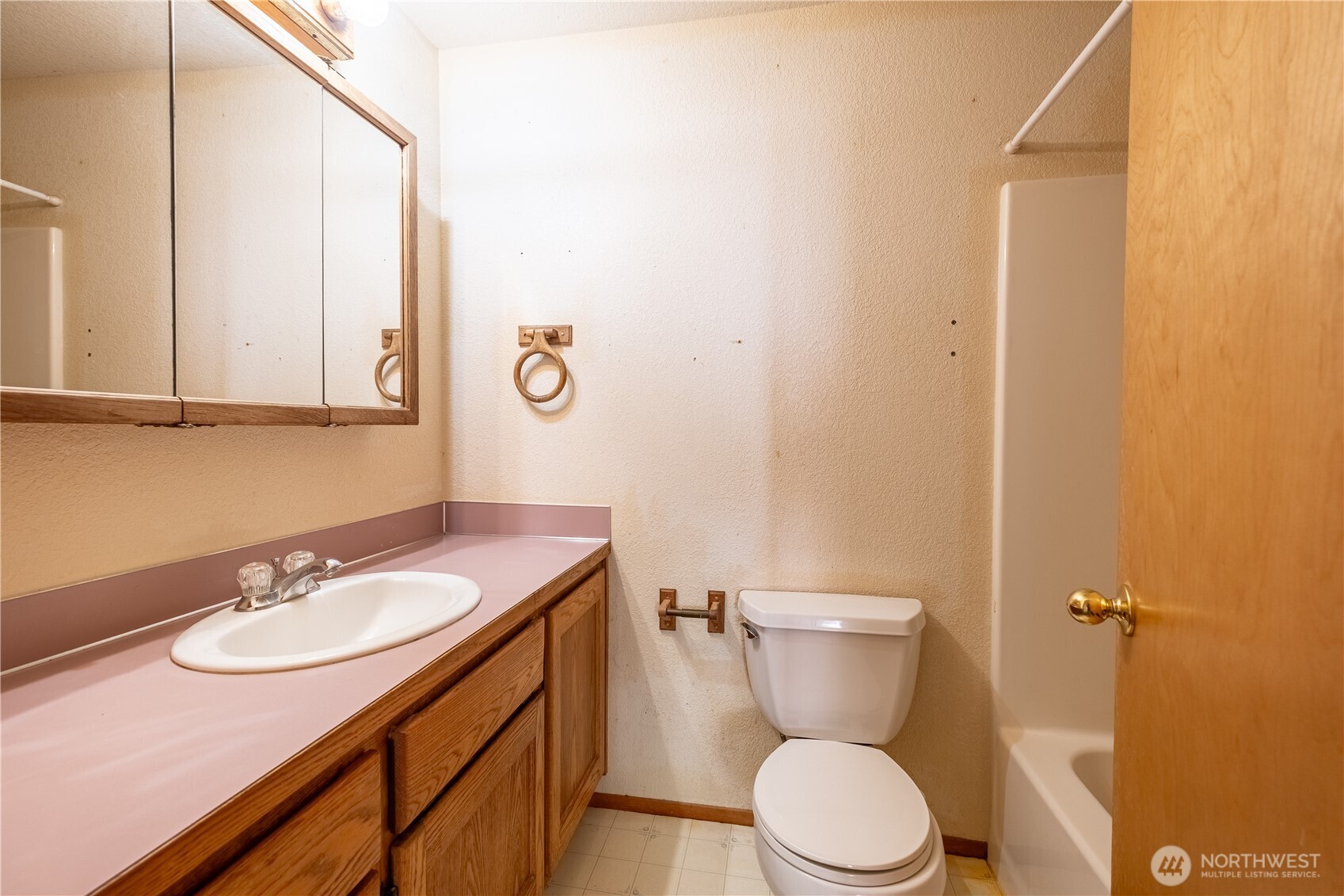 4587 Siesta Place Place , Oak Harbor, WA 98277