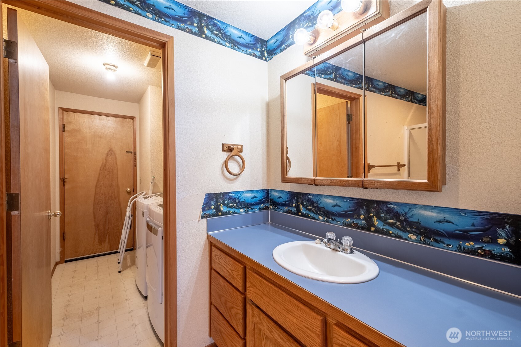 4587 Siesta Place Place , Oak Harbor, WA 98277