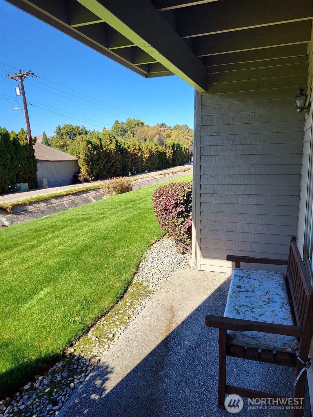 351 19th Street NE #26, East Wenatchee, WA 98802