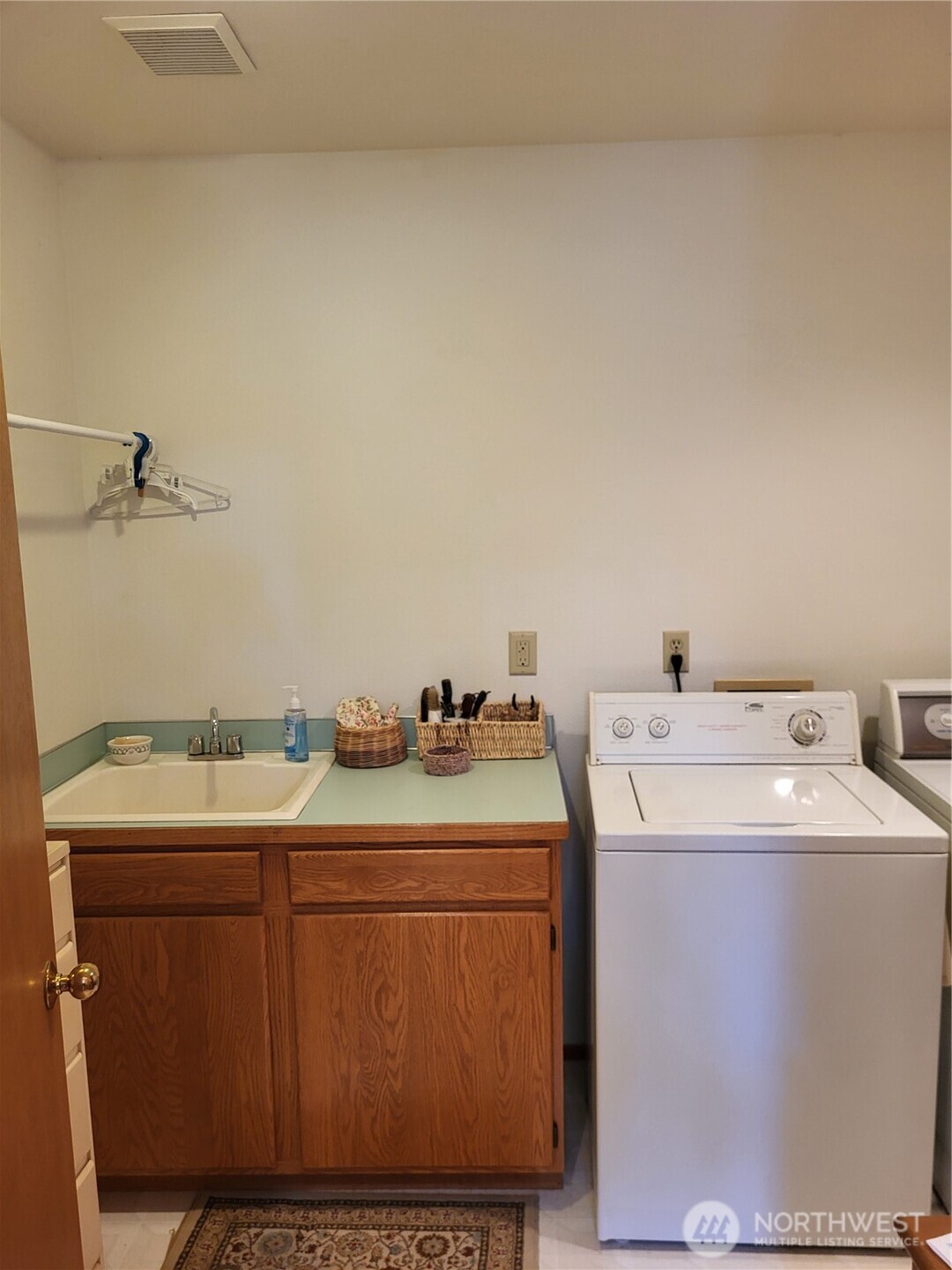 351 19th Street NE #26, East Wenatchee, WA 98802