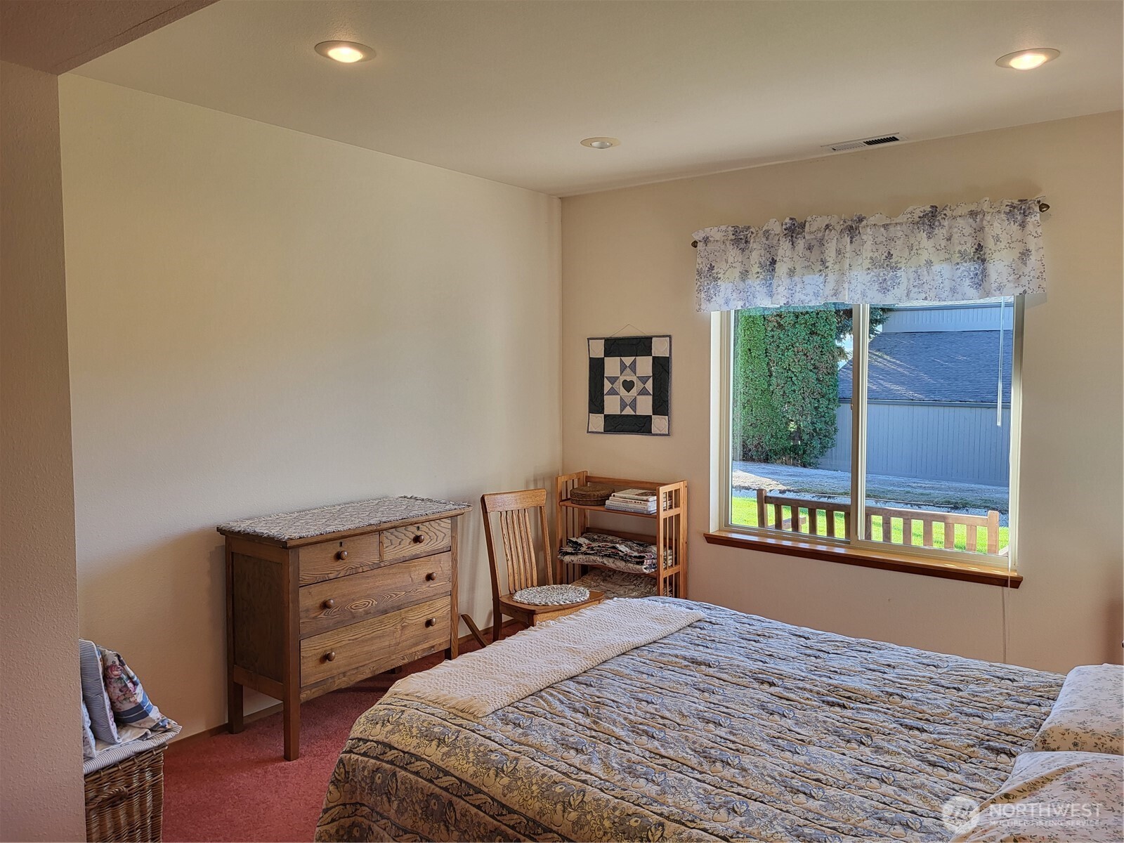 351 19th Street NE #26, East Wenatchee, WA 98802
