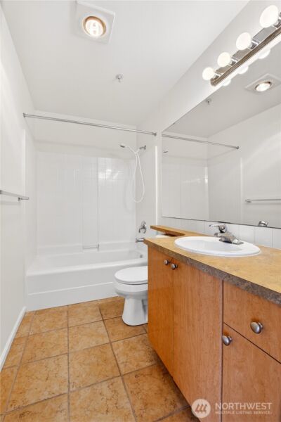 18 Dravus Street #407, Seattle, WA 98109 - Photo 13