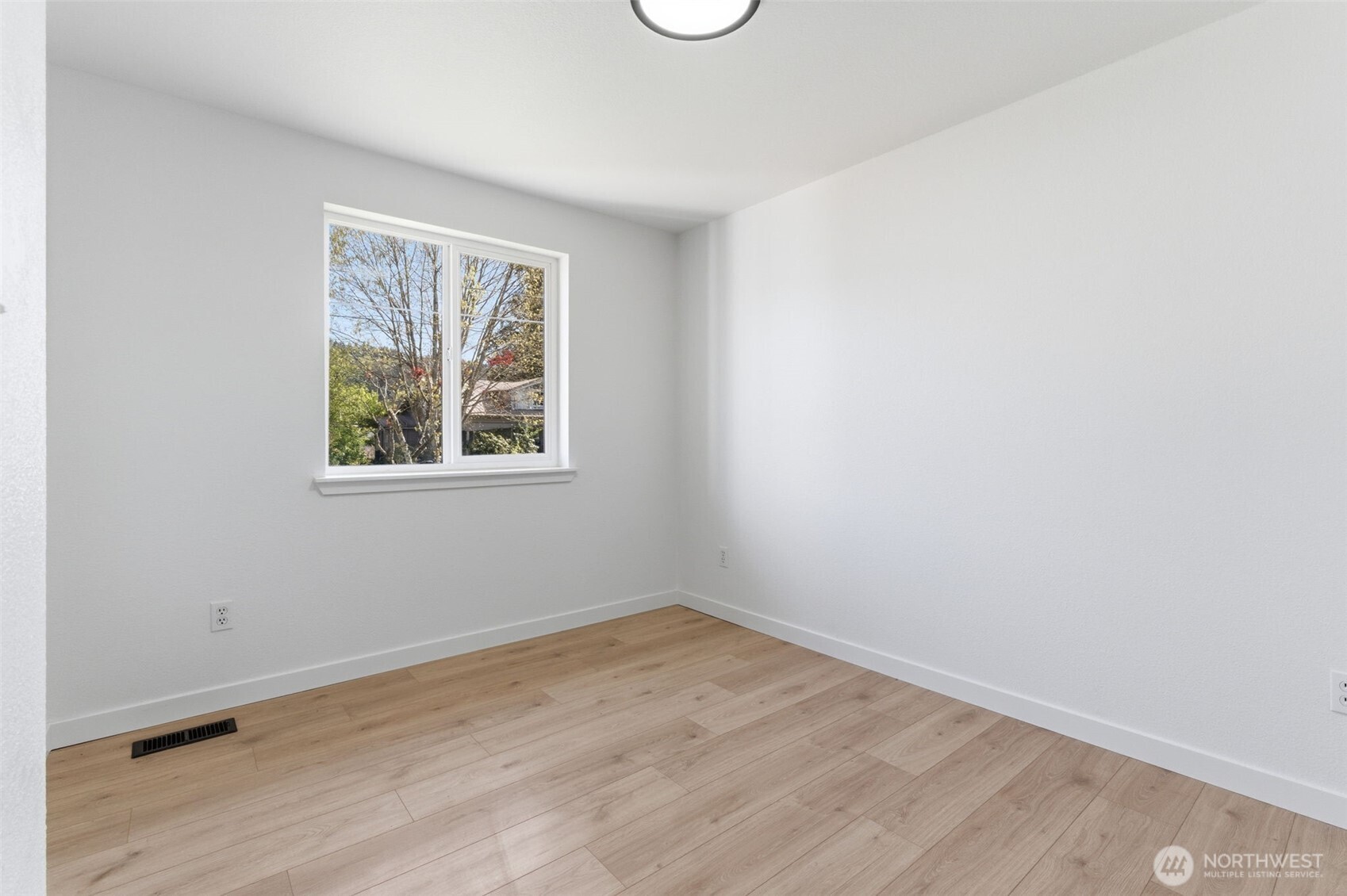 751 SW William Avenue , Chehalis, WA 98532