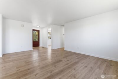 751 SW William Avenue , Chehalis, WA 98532 - Photo 4