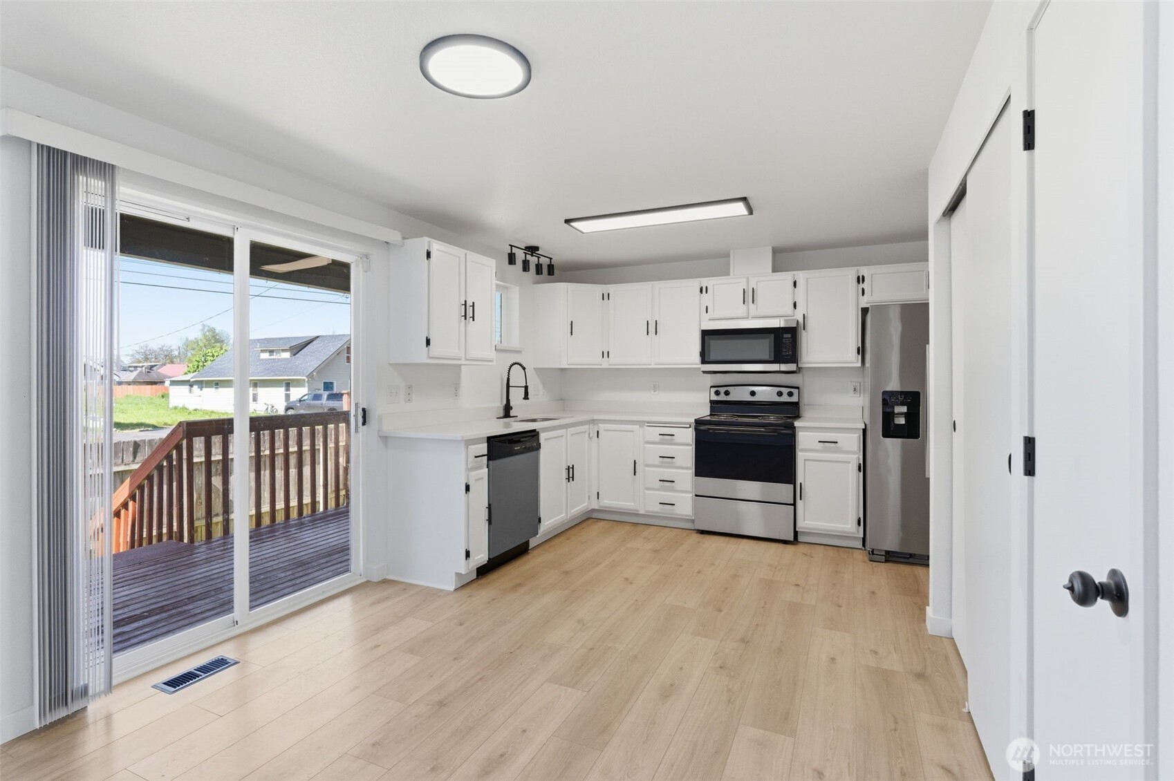 751 SW William Avenue , Chehalis, WA 98532