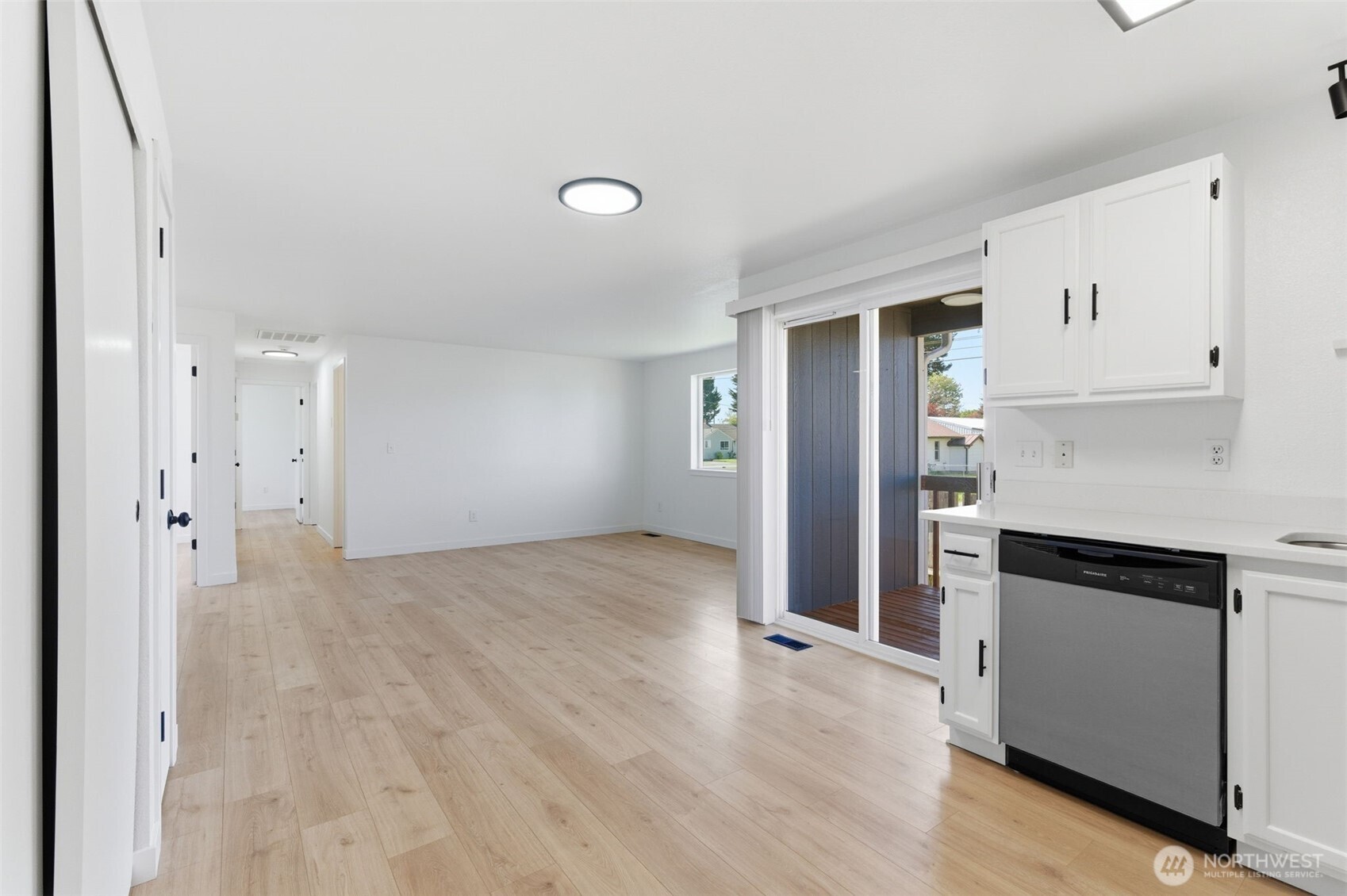 751 SW William Avenue , Chehalis, WA 98532
