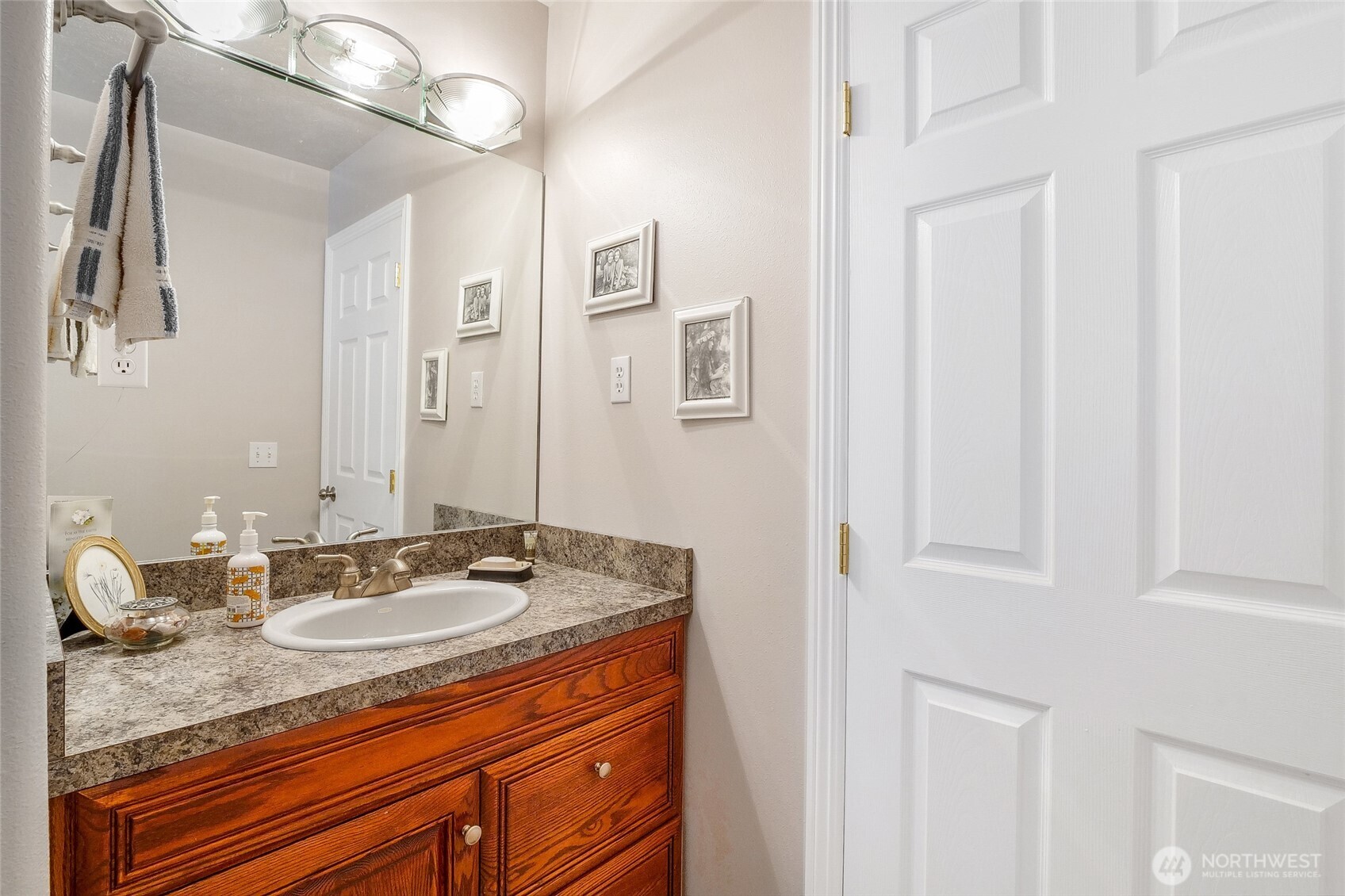 45220 Rantz Park Lane N, Wilbur, WA 99185