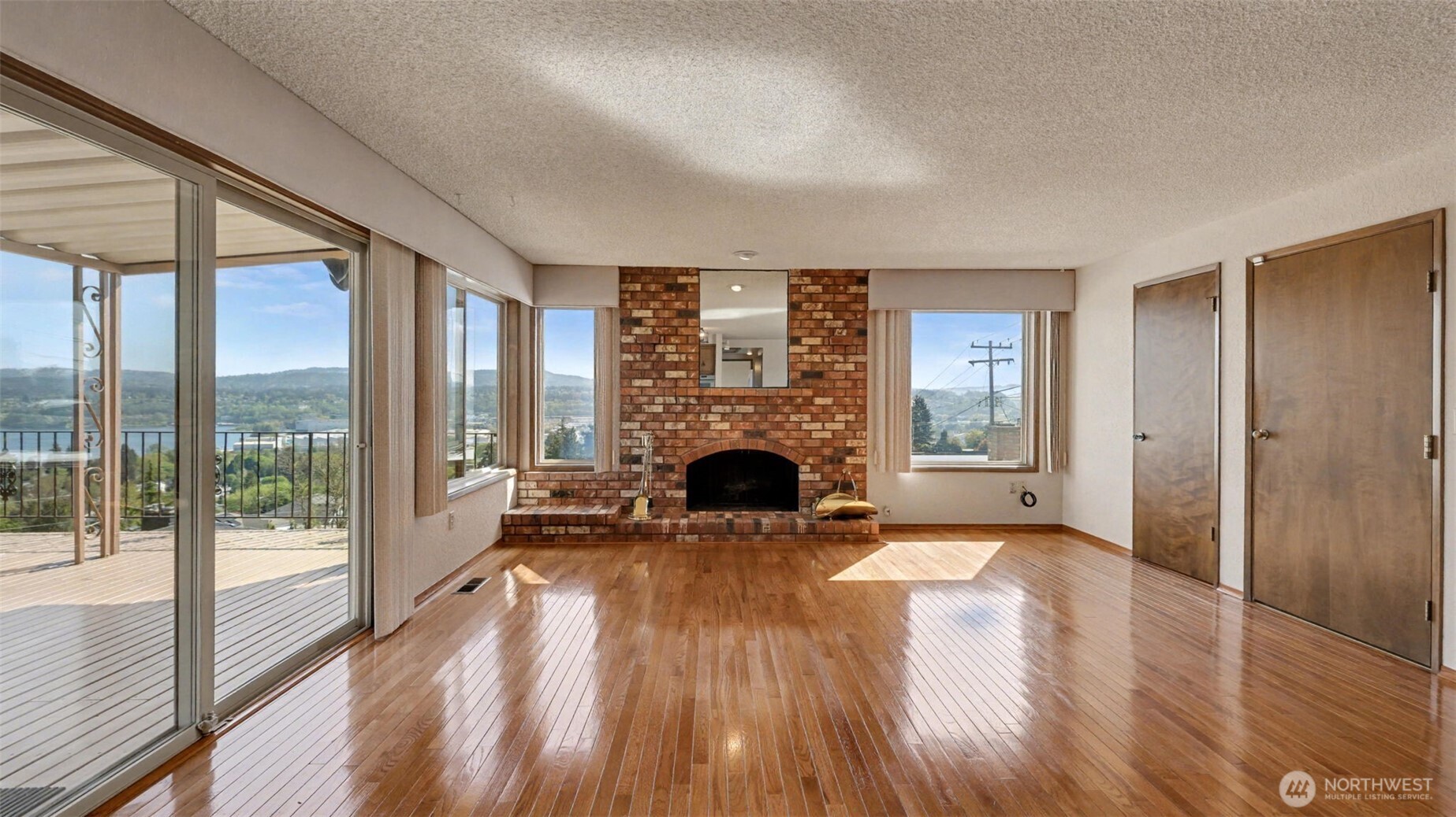 8208 S 124th Street , Seattle, WA 98178