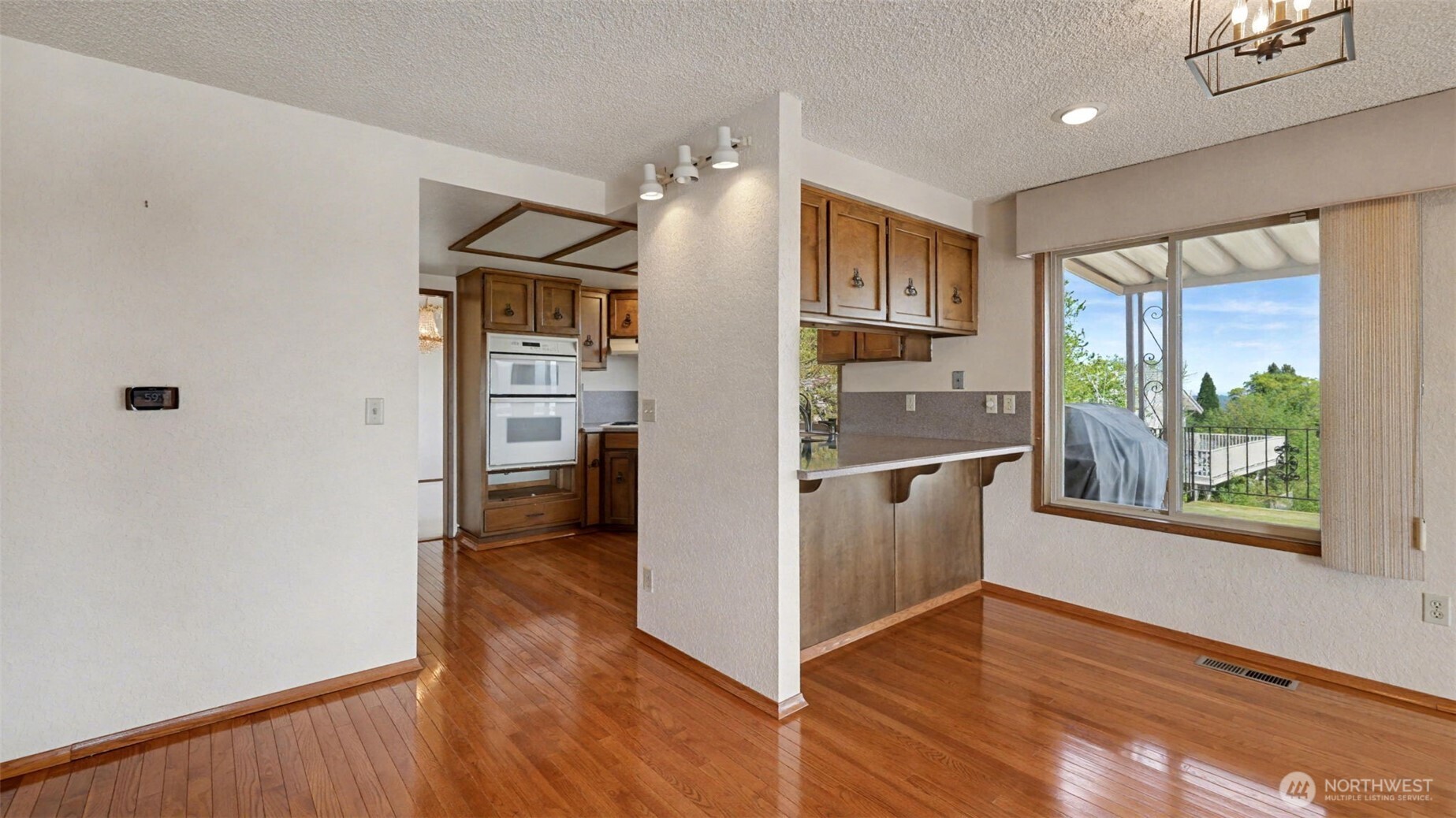 8208 S 124th Street , Seattle, WA 98178