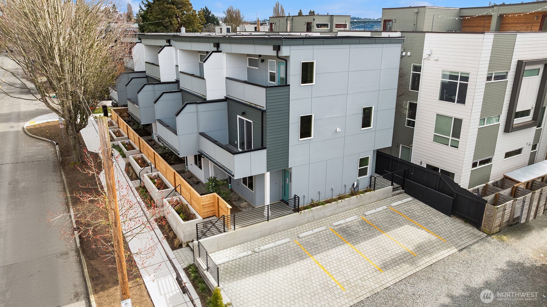 105 NW 39th Street #D, Seattle, WA 98107