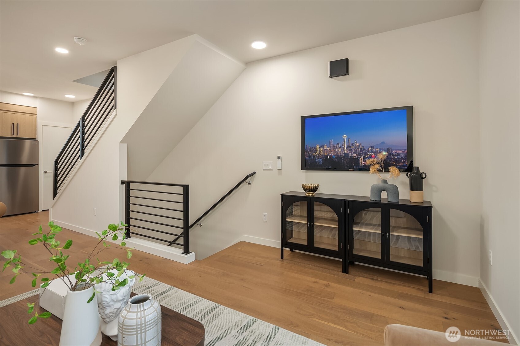 105 NW 39th Street #D, Seattle, WA 98107