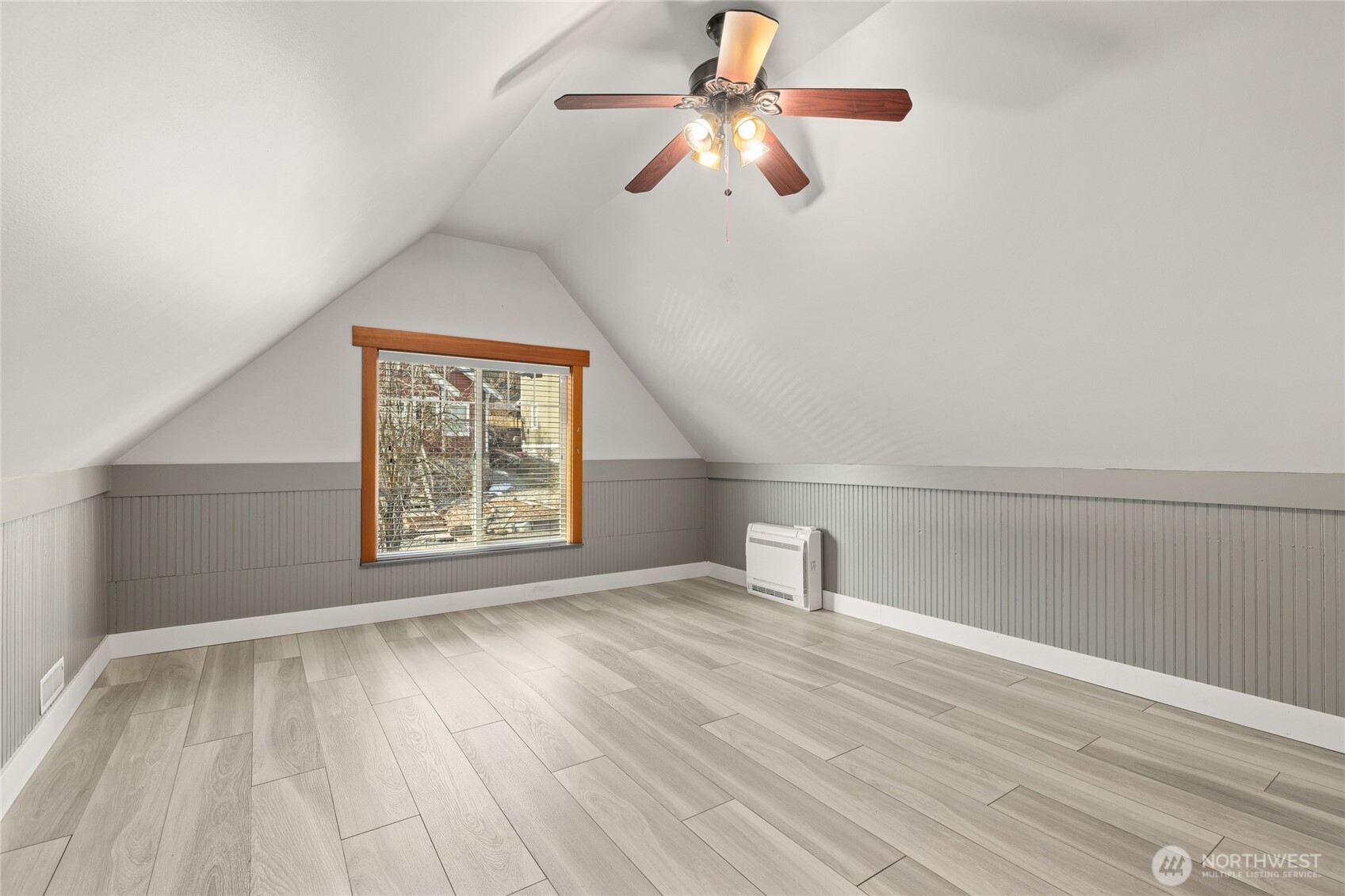 313 S 2nd Street , Roslyn, WA 98941