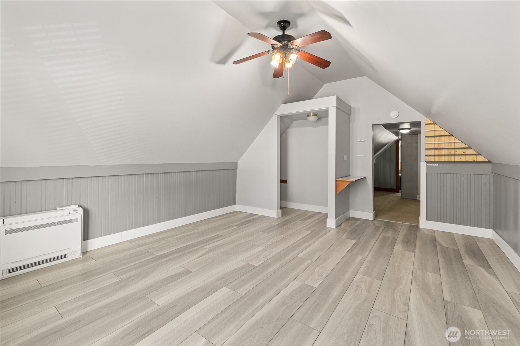 313 S 2nd Street , Roslyn, WA 98941