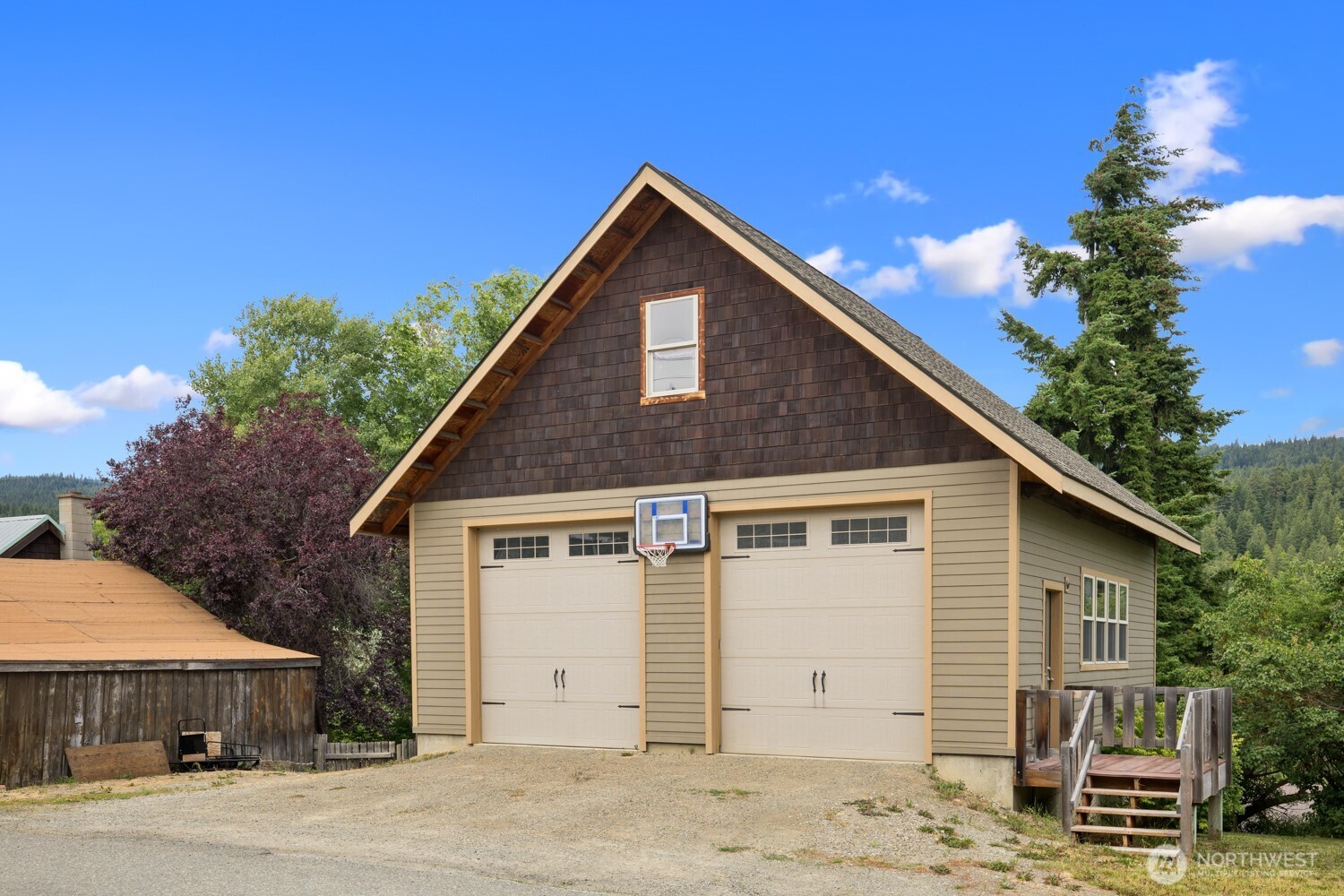313 S 2nd Street , Roslyn, WA 98941