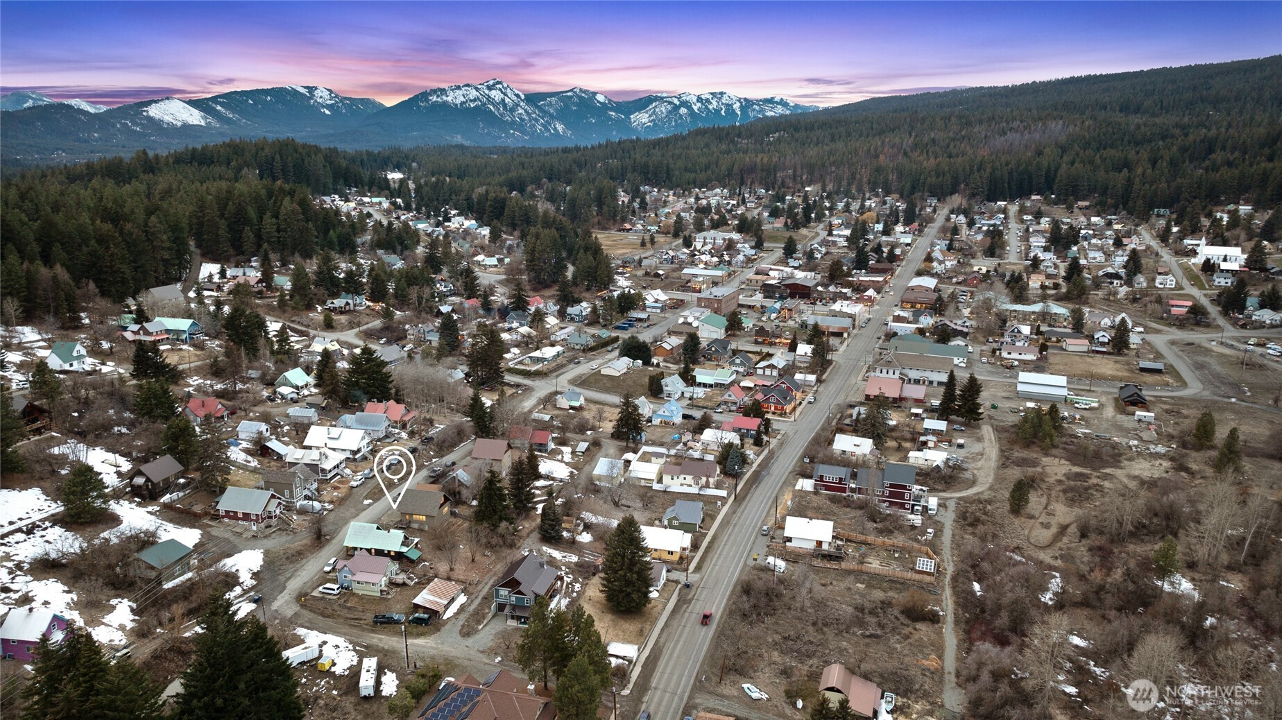313 S 2nd Street , Roslyn, WA 98941