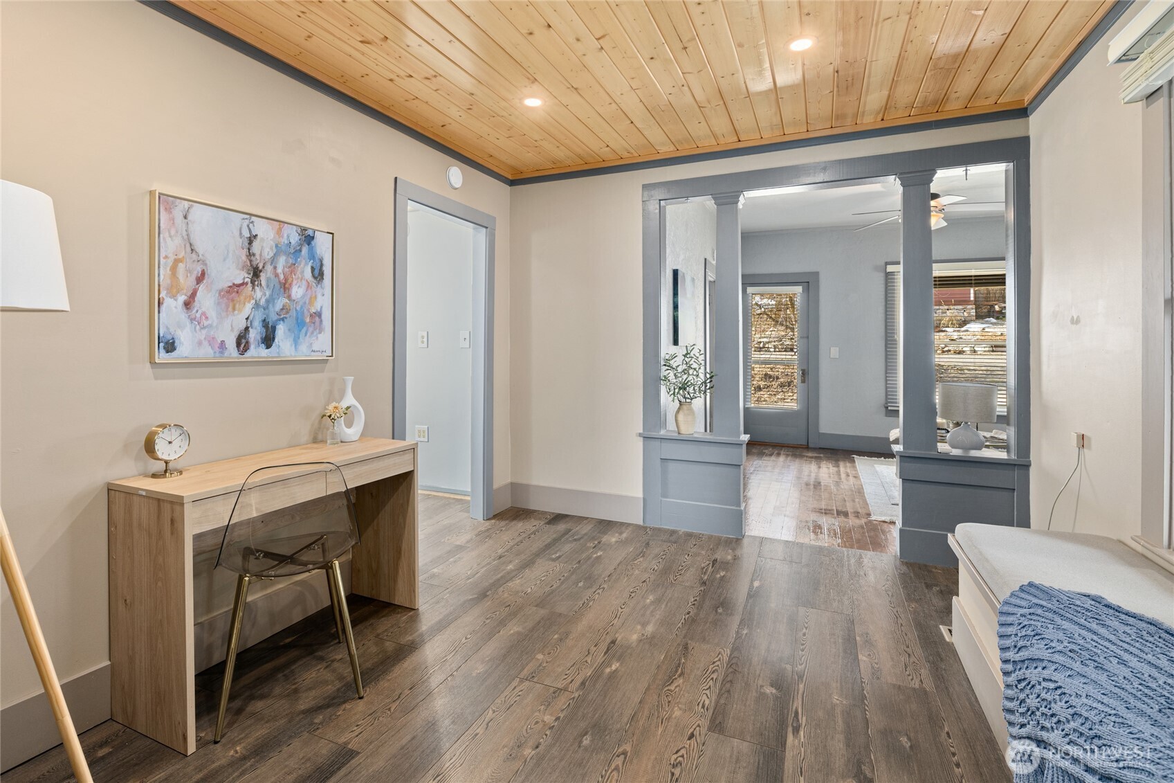 313 S 2nd Street , Roslyn, WA 98941
