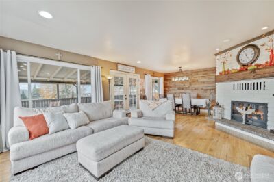 809 N Kenroy Terrace , East Wenatchee, WA 98802