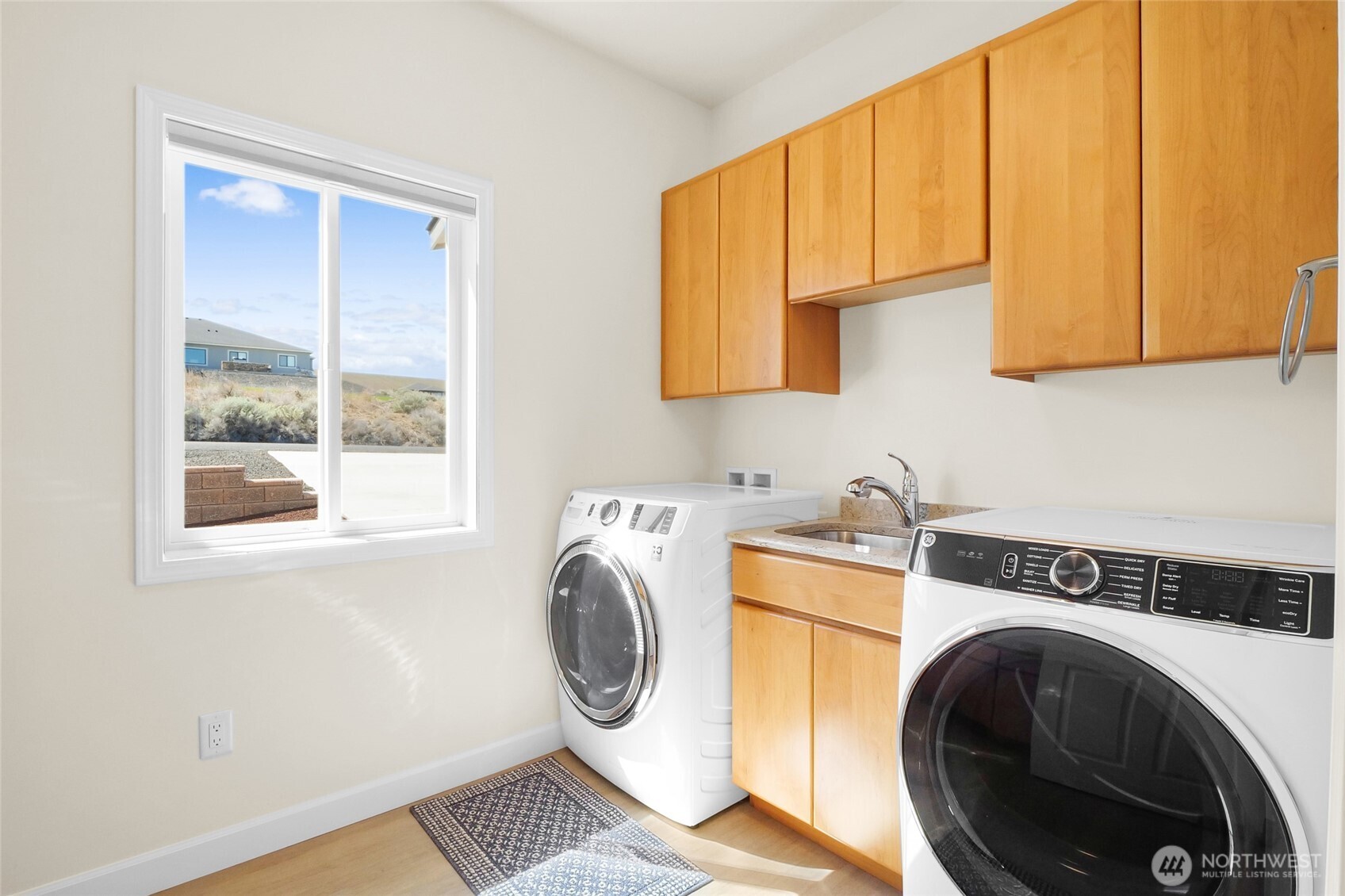 6820 Road 8.8 SE, Othello, WA 99344