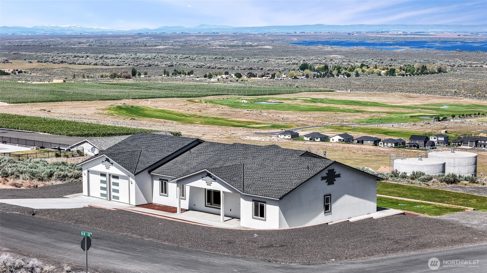 6820 Road 8.8 SE, Othello, WA 99344