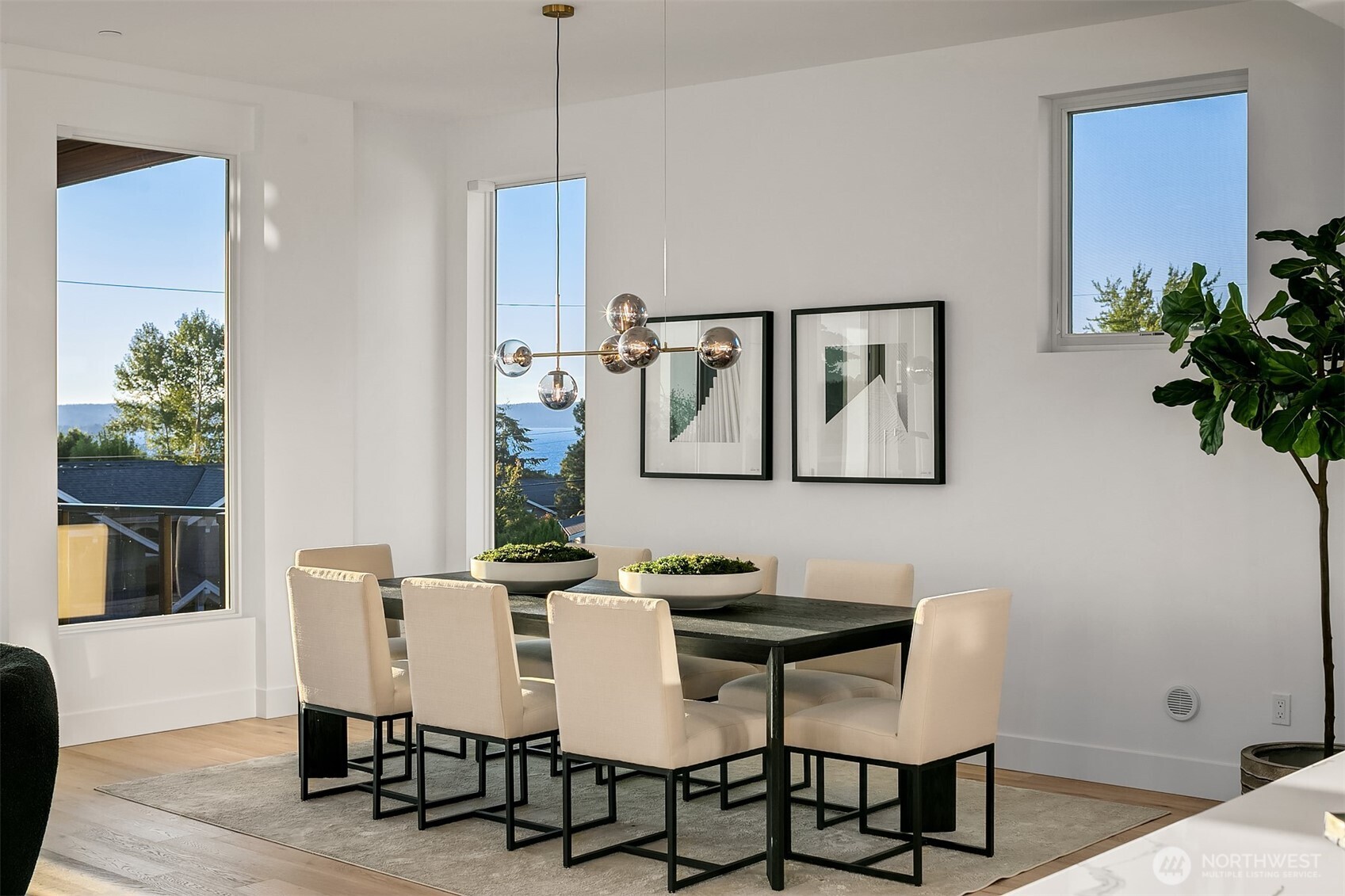 6530 102nd Place NE, Kirkland, WA 98033