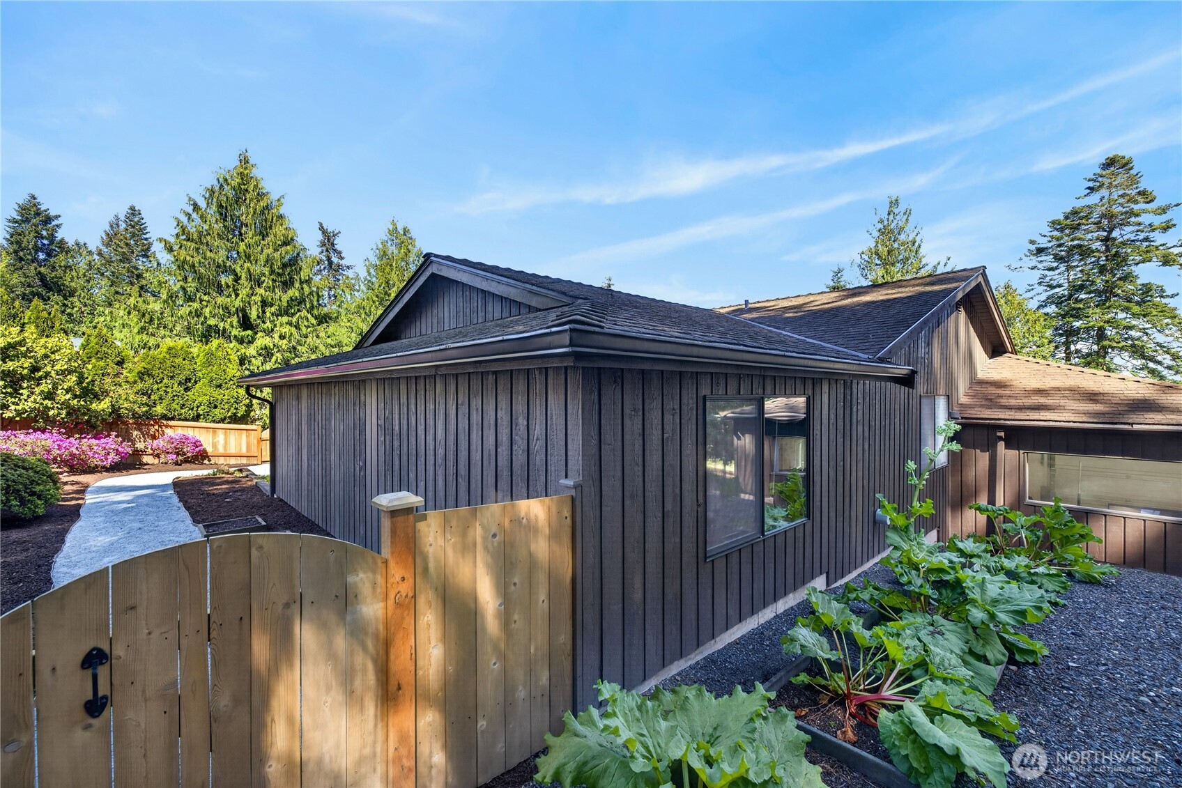 271 Elwha Drive , La Conner, WA 98257-9604